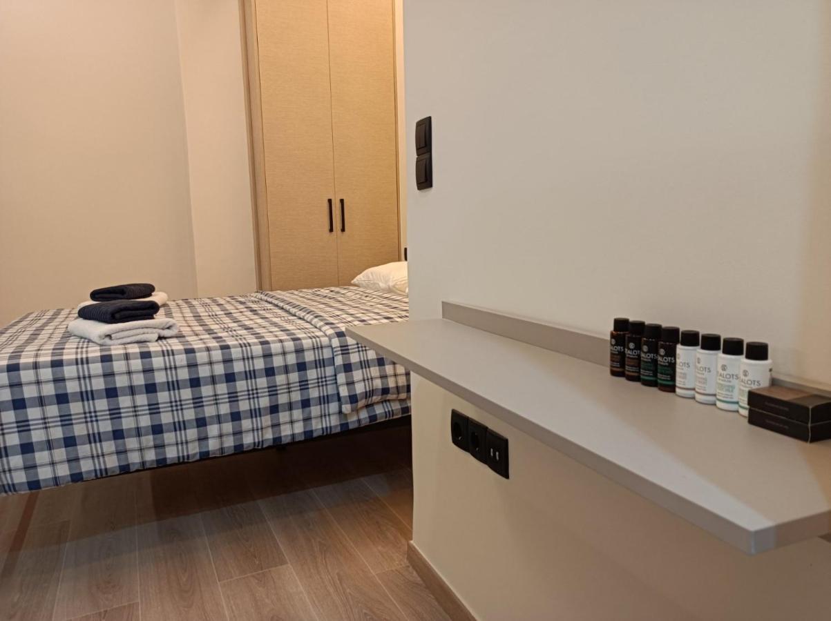Apartment Dipla 3 Athén Kültér fotó